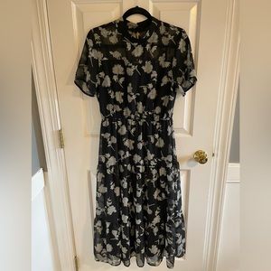 Size medium Lulu’s floral print black midi dress